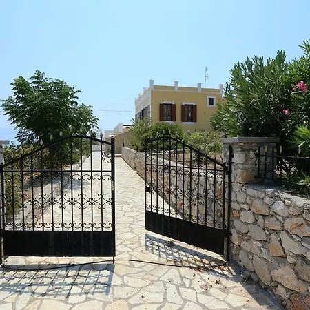 Mansion Kalypso בית נופש