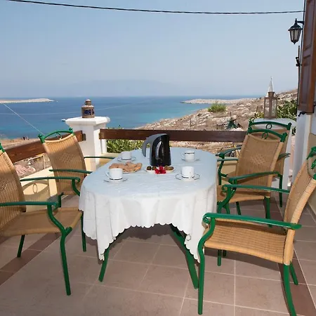בית נופש Mansion Kalypso האלקי