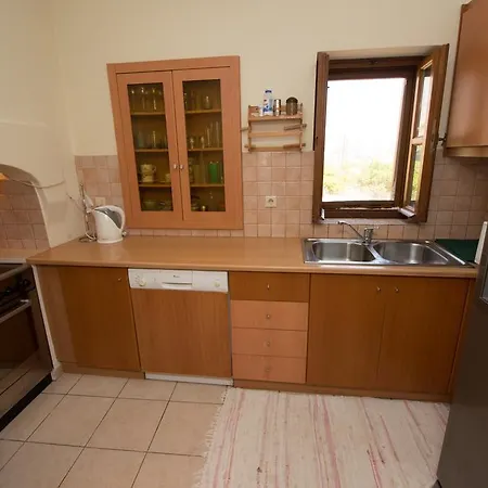 Mansion Kalypso האלקי
