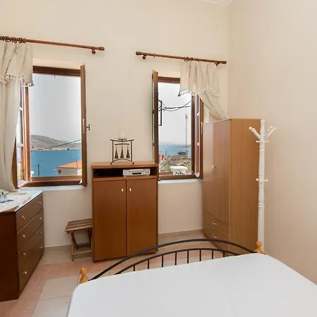 Mansion Kalypso Chalki Town